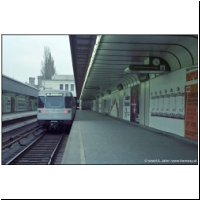 1984-04-2x U4 Rossauer Laende.jpg